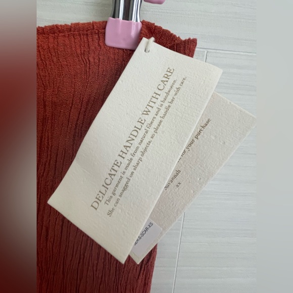 Savannah Morrow signature handloom maxi skirt . Unique silk and bamboo fabric. - Picture 7 of 7